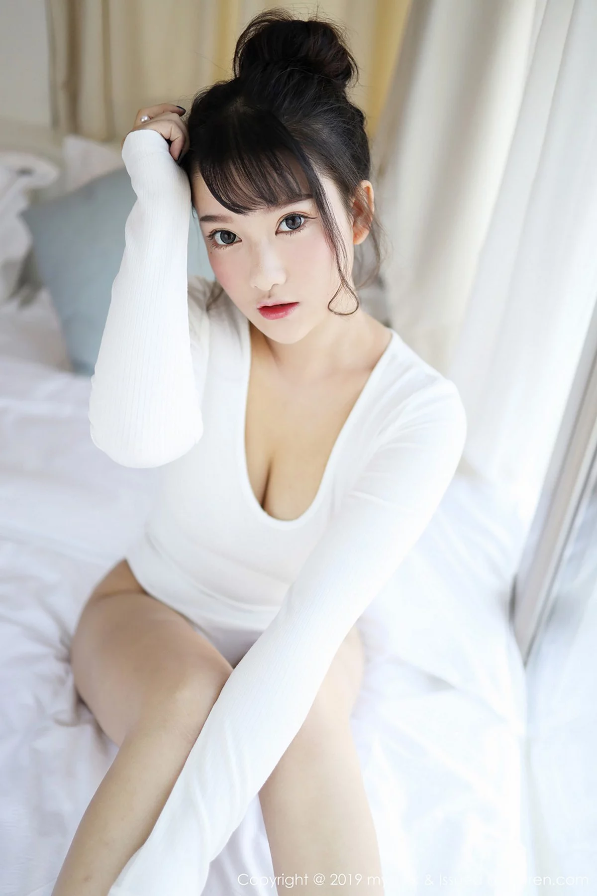 Xrmnw.Com[MyGirl美媛馆]Vol.342_巨乳嫩模小尤奈私房低胸白色内衣+比基尼秀完美身材诱惑写真40P