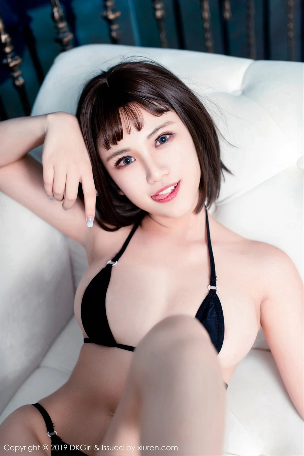 Xrmnw.Com[DKGirl御女郎]Vol.100_嫩模萌宝儿BoA私房黑白诱人内衣美轮美奂秀豪乳诱惑写真50P