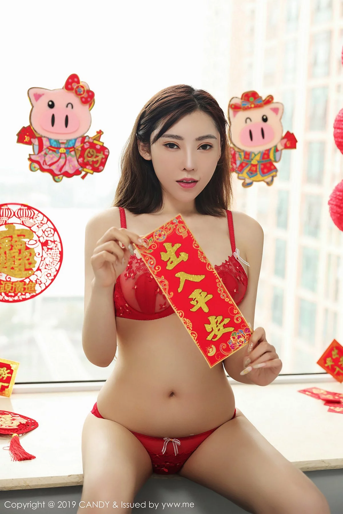 Xrmnw.Com[Candy网红馆]Vol.070_嫩模萌汉药baby新春祝福性感红色内衣秀完美身材诱惑写真42P