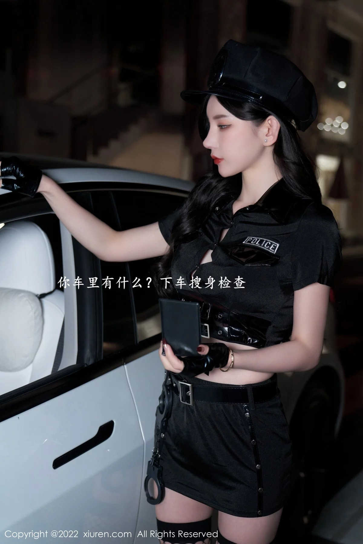 Xrmnw.Com[XiuRen秀人网]No.4741_女神周于希Sally女警官主题黑色短裙露蕾丝内裤秀翘臀诱惑写真72P