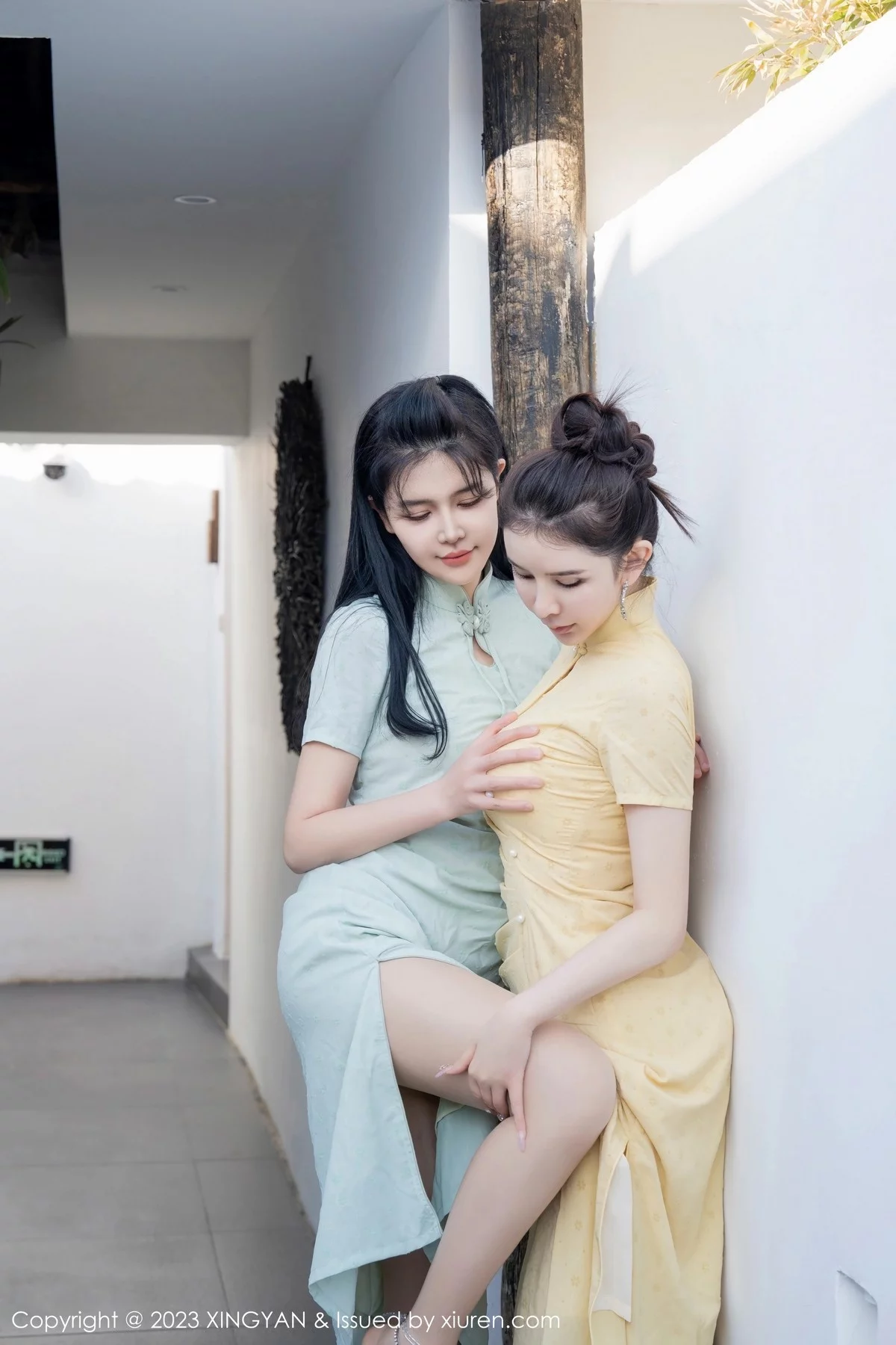 Xrmnw.Com[XINGYAN星颜社]VOL.183_女神刘钰儿＆李丽莎合集性感轻透旗袍服饰配原色丝袜诱惑写真69P