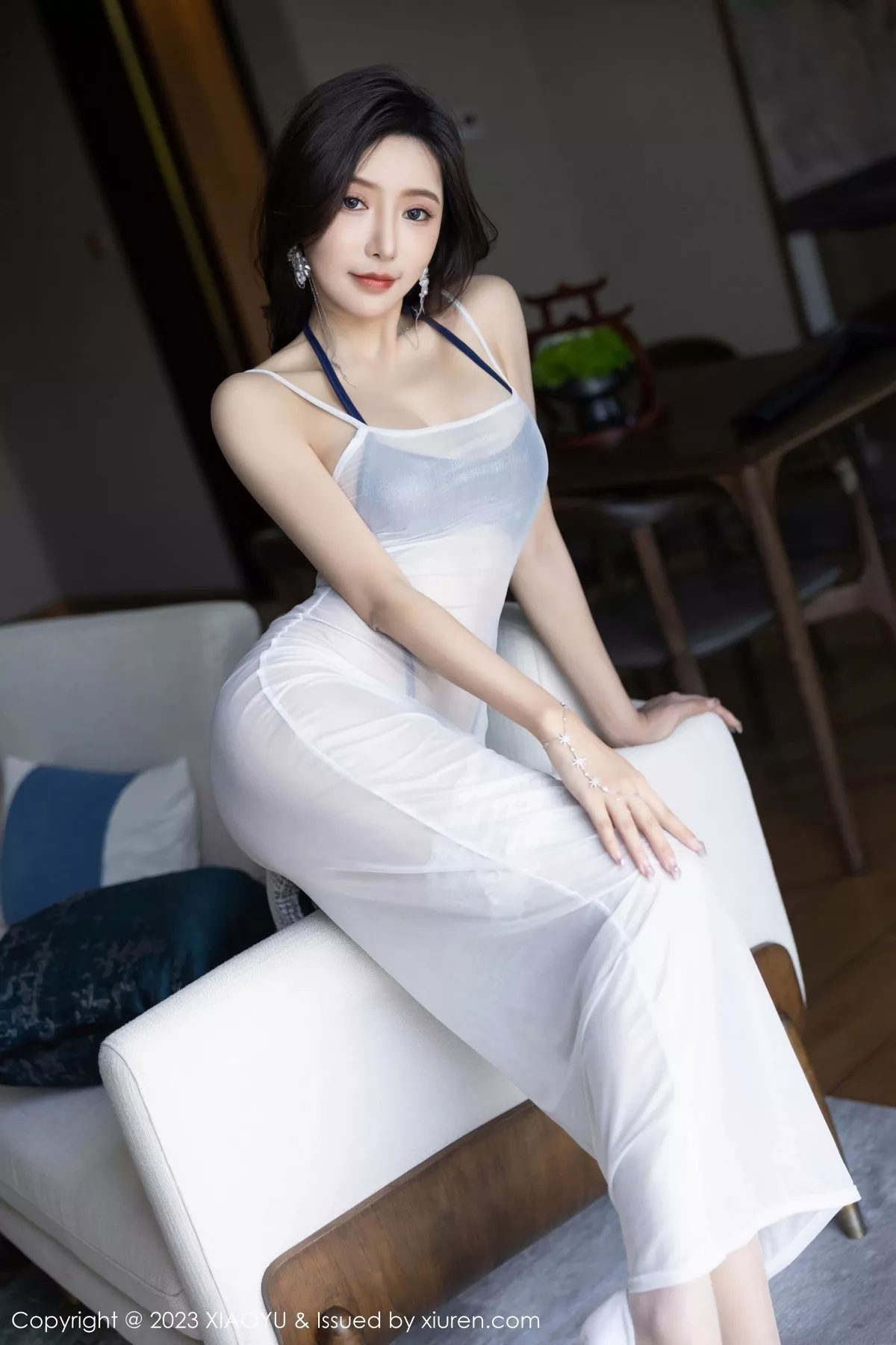 Xrmnw.Com[XiaoYu画语界]Vol.1052_女神王馨瑶yanni白色轻透连衣裙露情趣内衣秀惹火身材诱惑写真97P